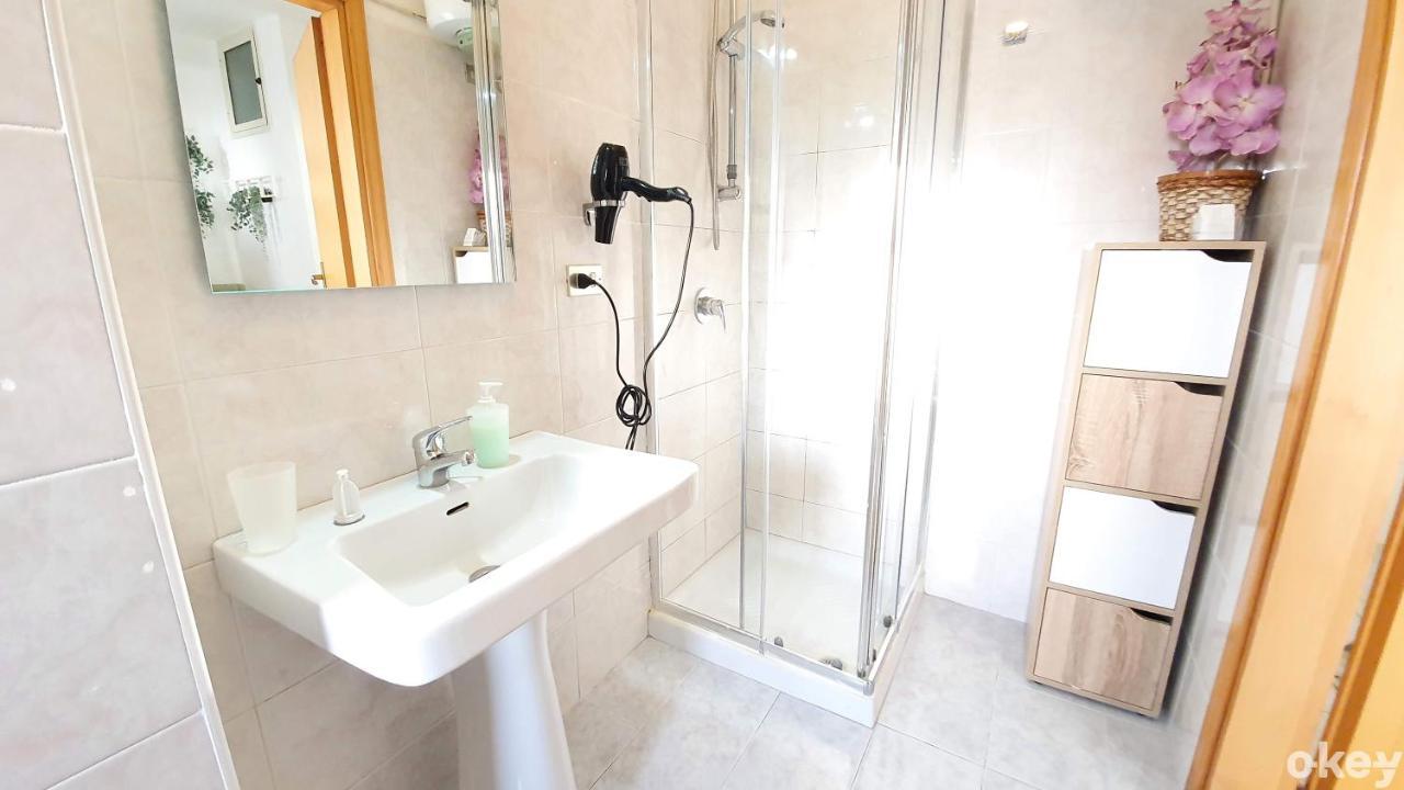 Apartment Doctor House - Policlinico
